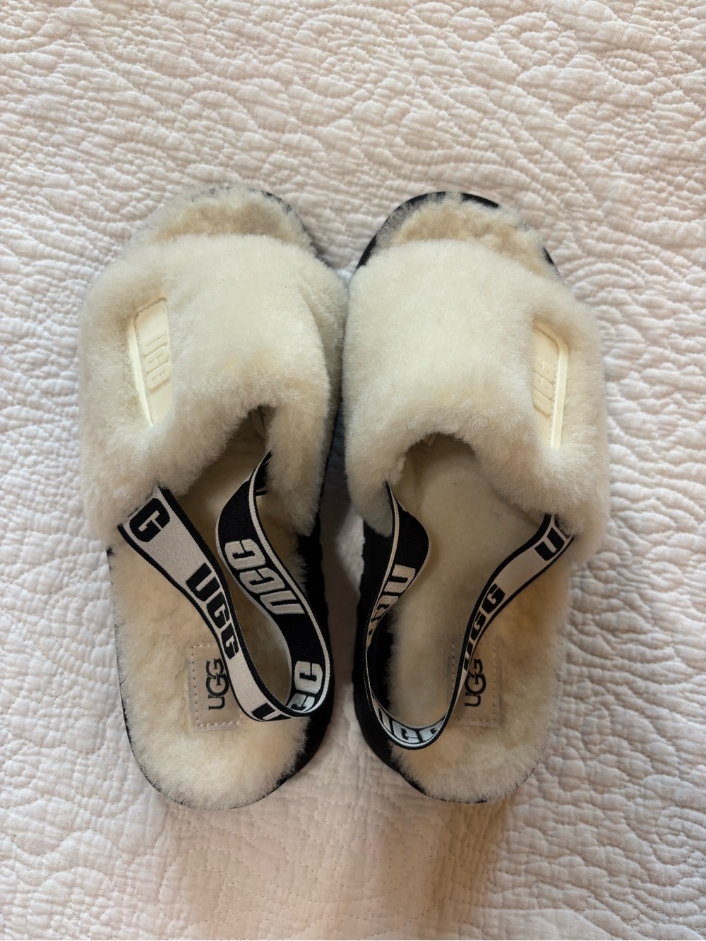 UGG platform slippers - Picture 4 of 5